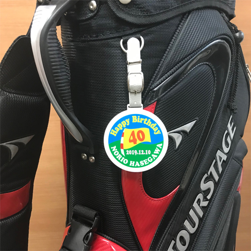 ゴルフネームタグプレート装着イメージ画像